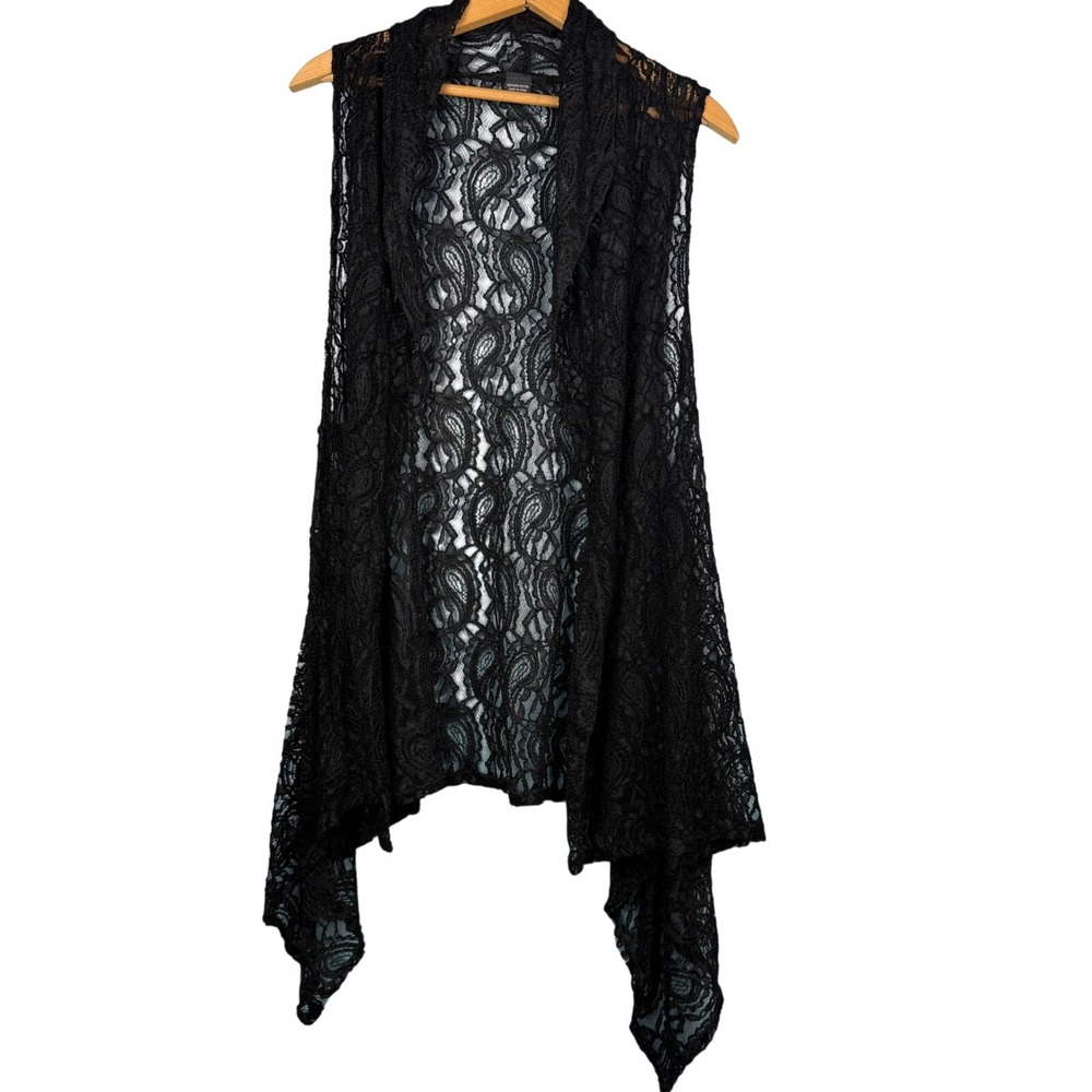 Black Paisley Floral Lace Draped Open Front Sharkbite Hem Sleeveless Witchy Goth